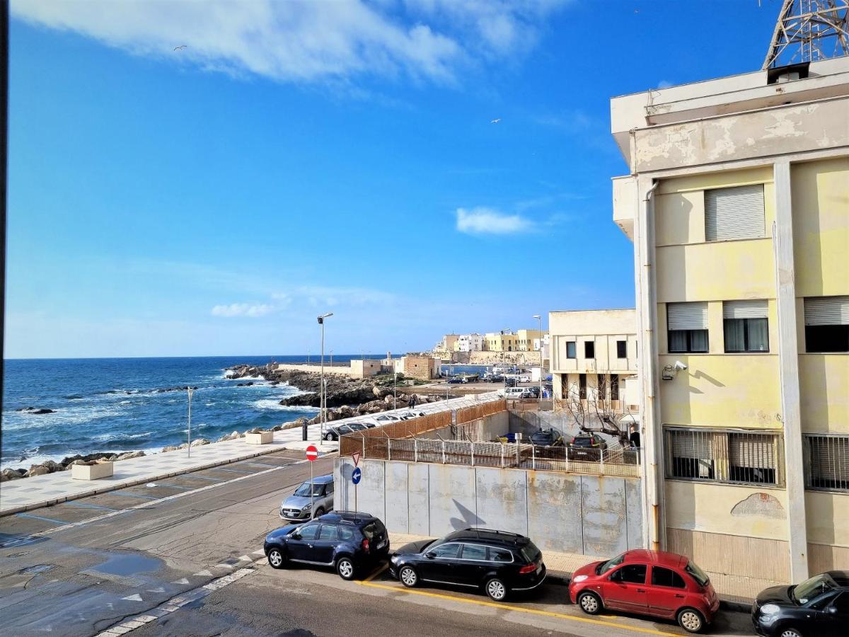 Minzoni Tony Gallipoli Εξωτερικό φωτογραφία