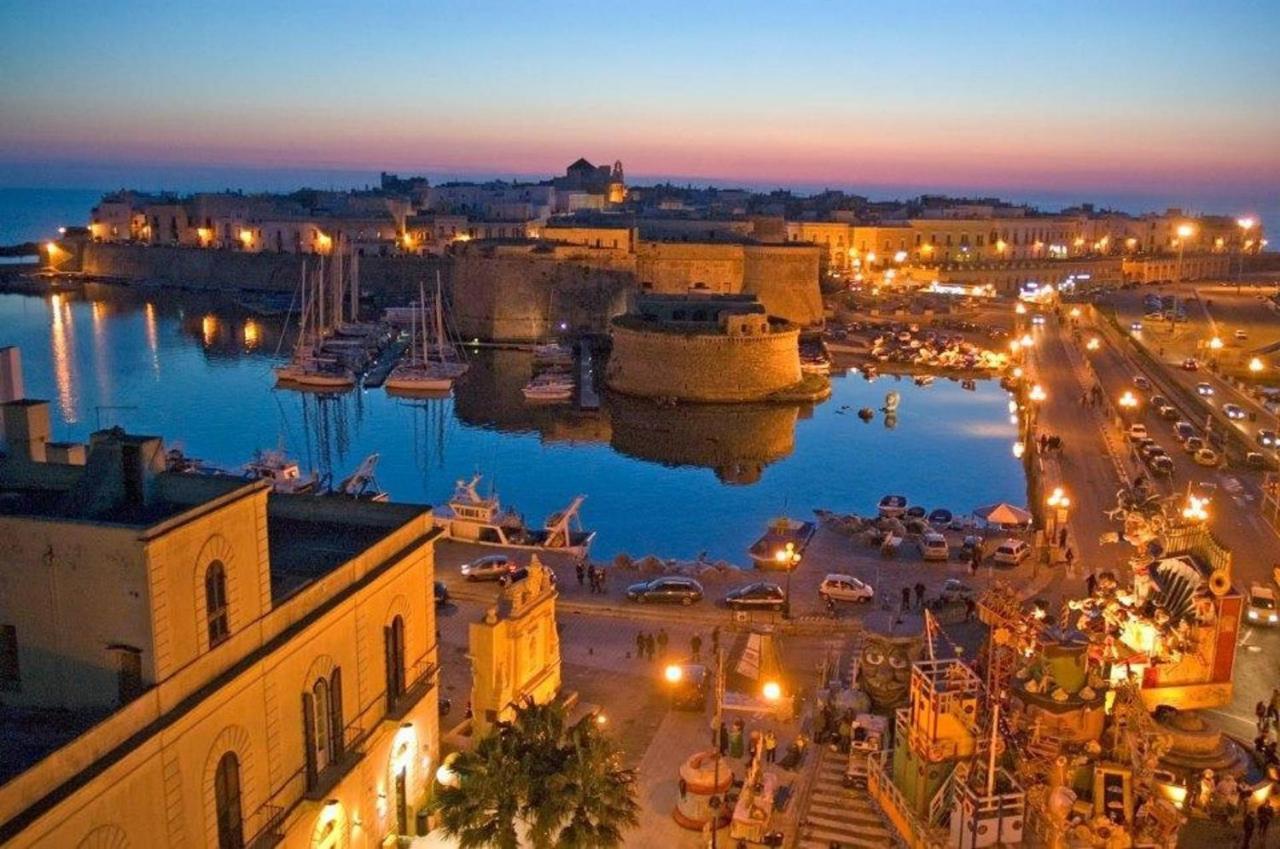 Minzoni Tony Gallipoli Εξωτερικό φωτογραφία